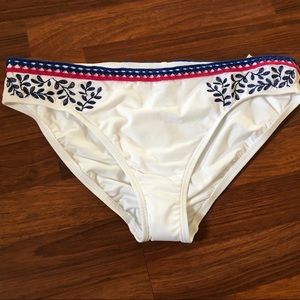 La Blanca White Embroidered Bikini Swimsuit Bottom